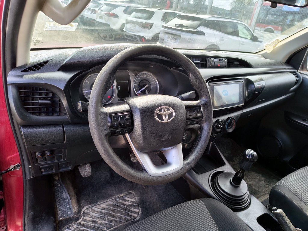 Toyota Hilux Tss 2.4 Diesel 4x2 T/m año 2021