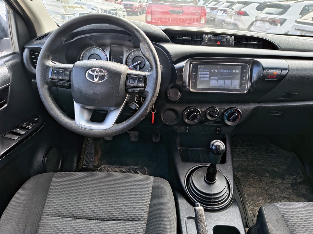 Toyota Hilux Tss 2.4 Diesel 4x2 T/m año 2021