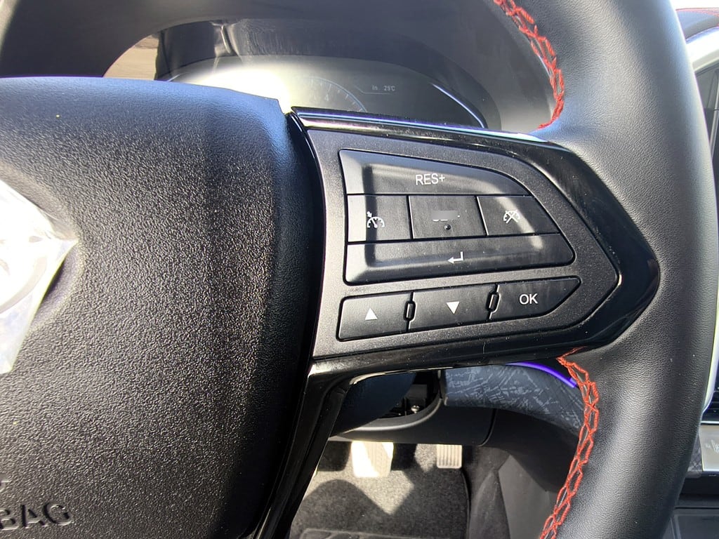 ZX Auto Grand Lion Dlx 4x4 año 2026