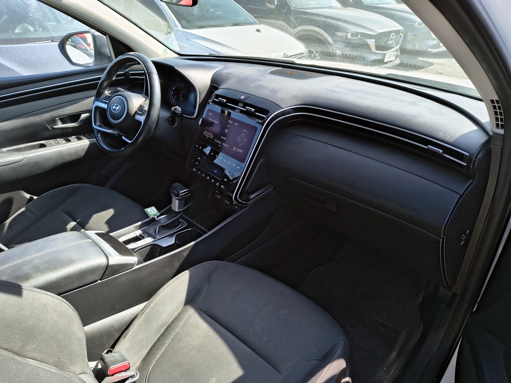 Hyundai Tucson 2.0 Gasolina 4x4 T/a año 2024