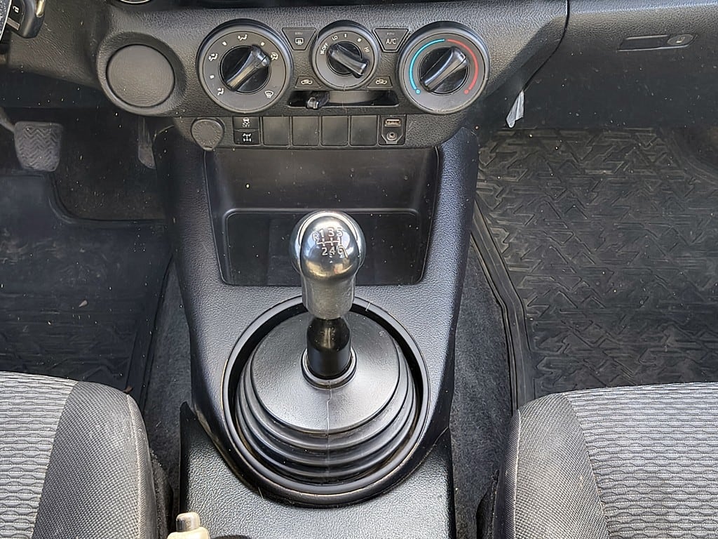 Toyota Hilux Tss 2.4 Diesel 4x2 T/m año 2022