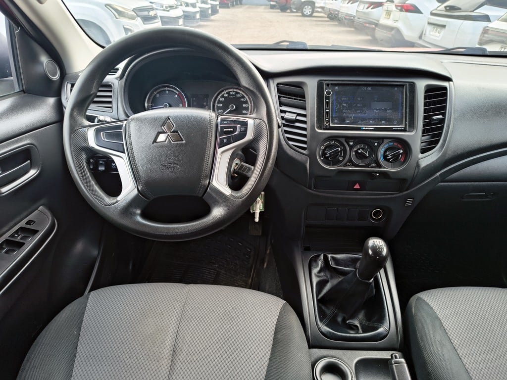 Mitsubishi L200 L200 Katana 2.4 Diesel 4x2 T/m año 2023