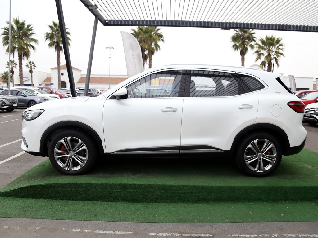 MG Hs 2.0t Trophy año 2023