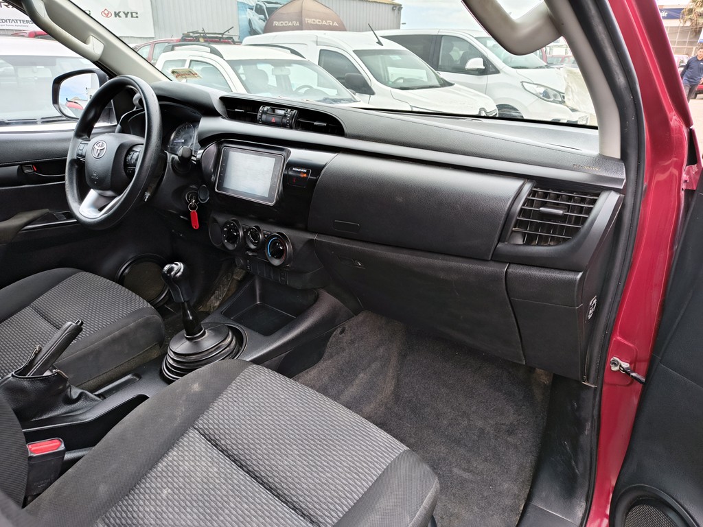 Toyota Hilux Tss 2.4 Diesel 4x2 T/m año 2021