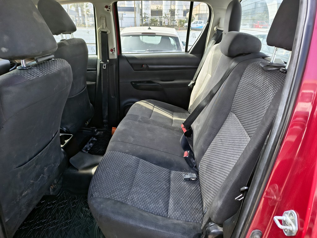 Toyota Hilux Tss 2.4 Diesel 4x4 T/m año 2022