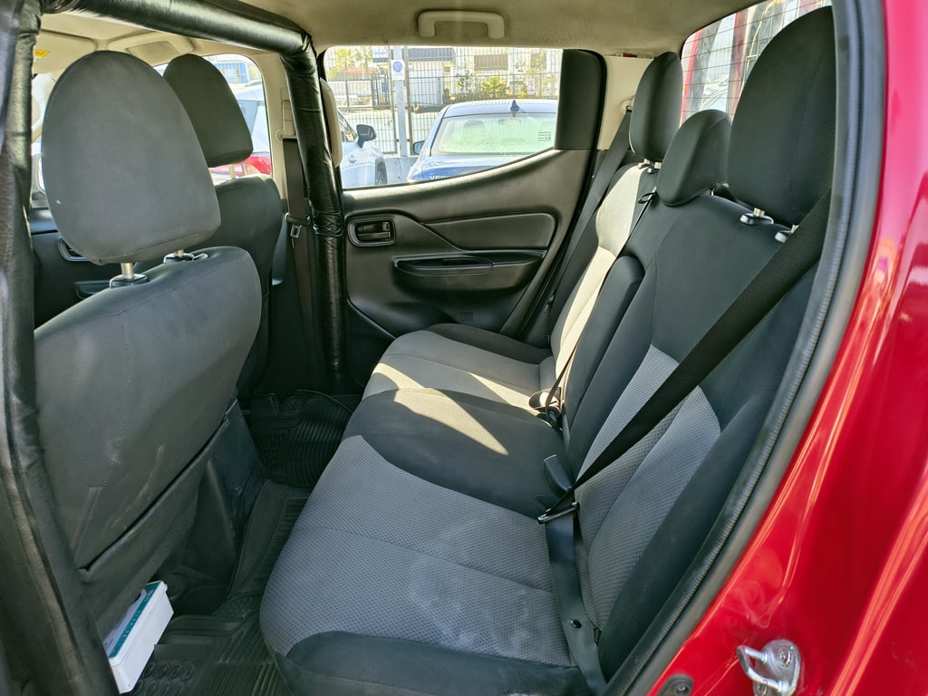 Mitsubishi L200 L200 Katana 2.4 Diesel 4x2 T/m año 2022