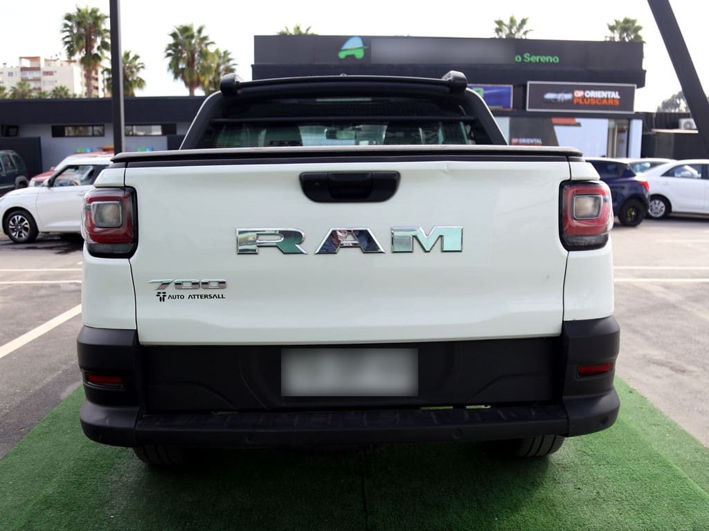 Ram 700 1.3 Bighorn 4x2 Dob. Cab. Mt 4p año 2024