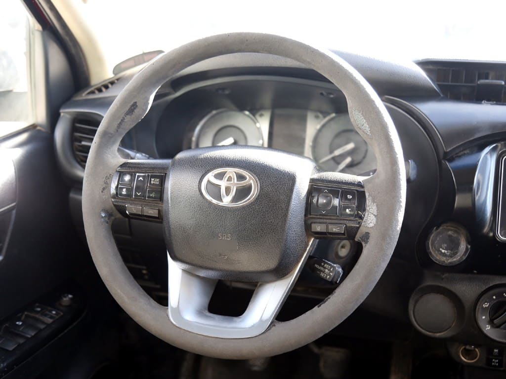 Toyota Hilux 2.4 Dx 4x2 Mt año 2022