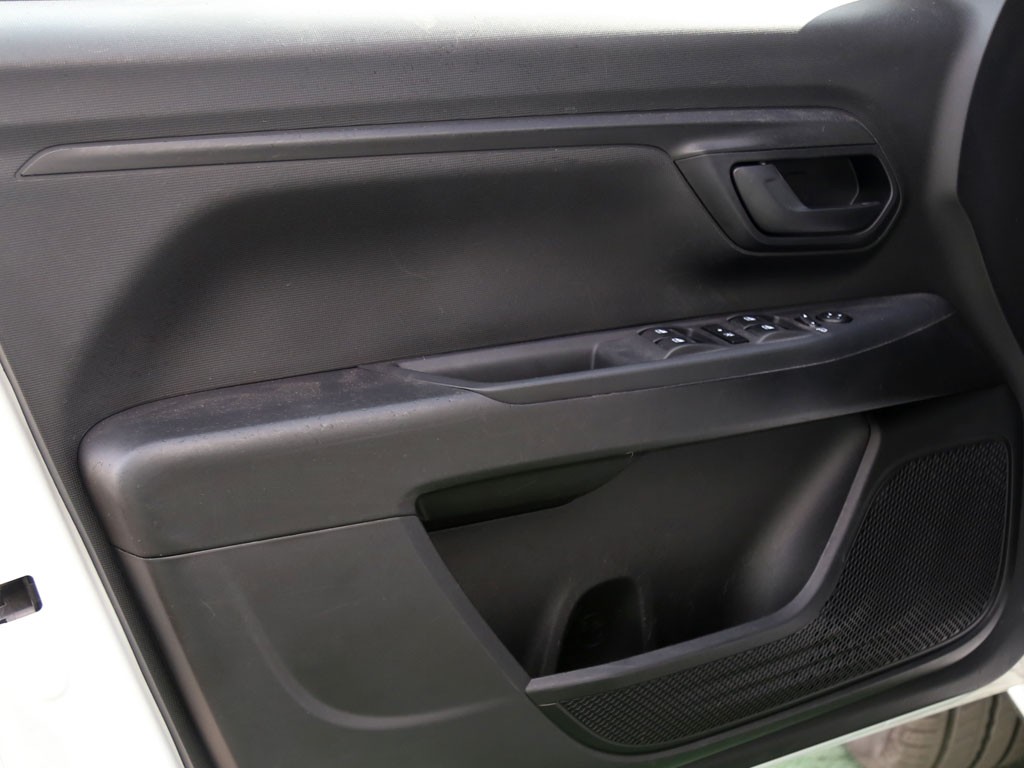 Ram 700 1.3 Bighorn 4x2 Dob. Cab. Mt 4p año 2024