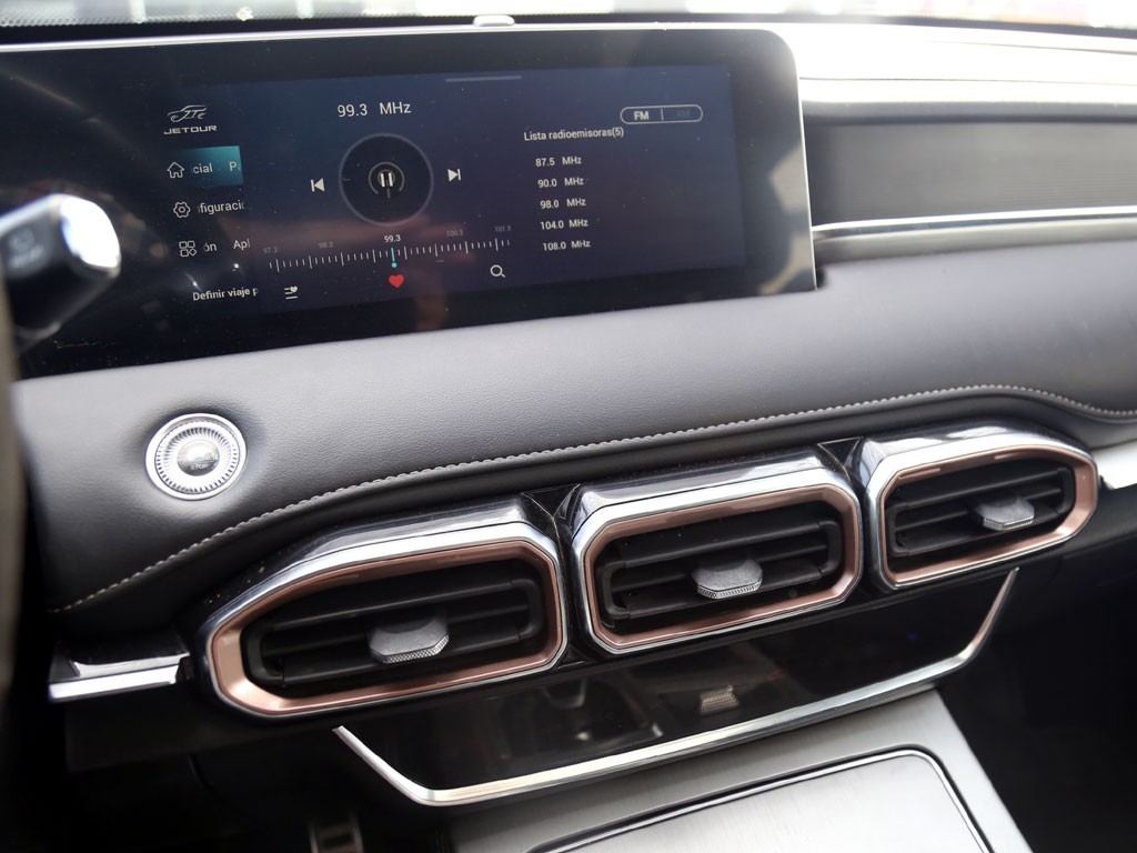 Jetour X70 Plus Plus 1.5 Aut año 2024