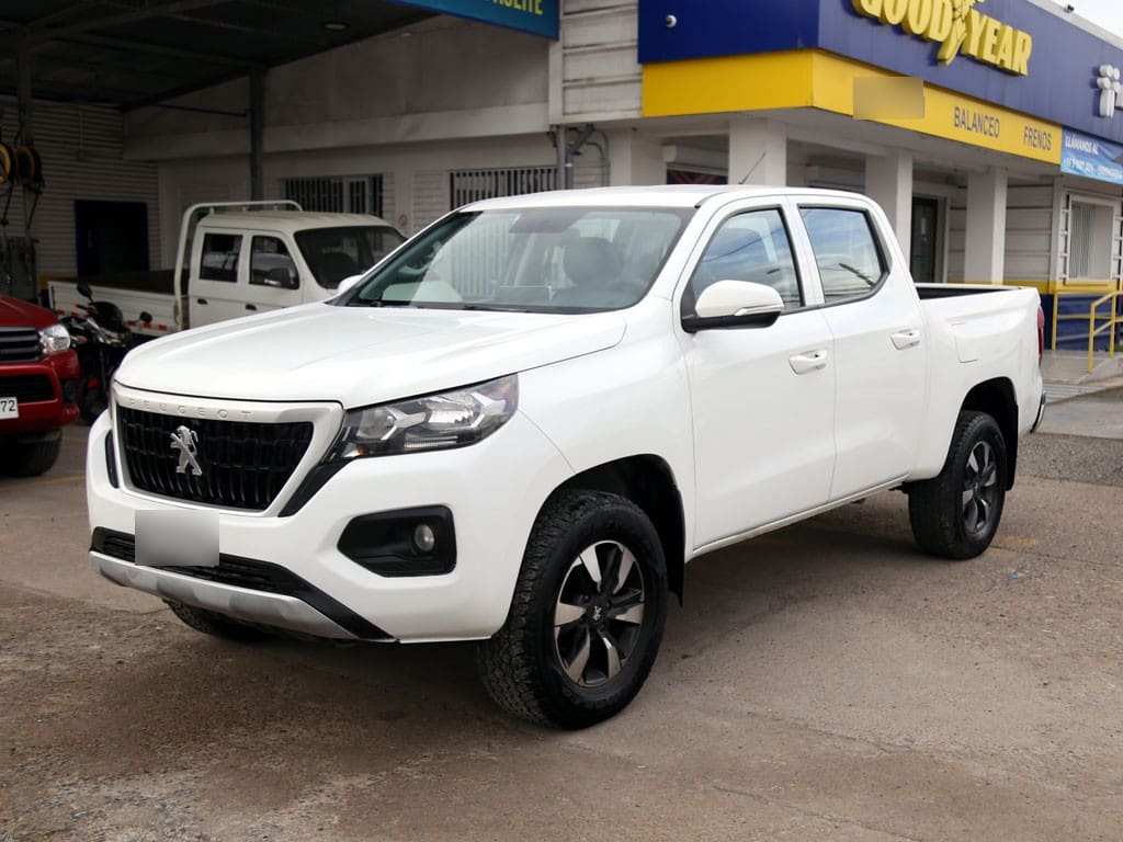 Peugeot Landtrek 1.9 4x2 año 2023