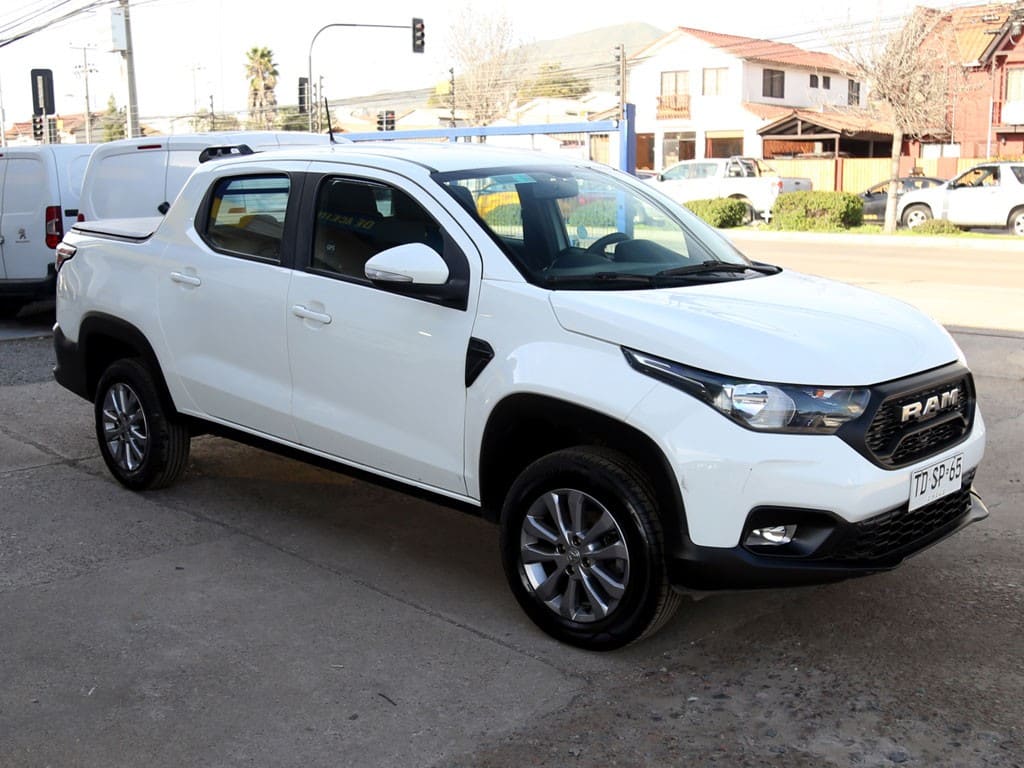 Ram 700 Bighorne Dcab 1.3 año 2024