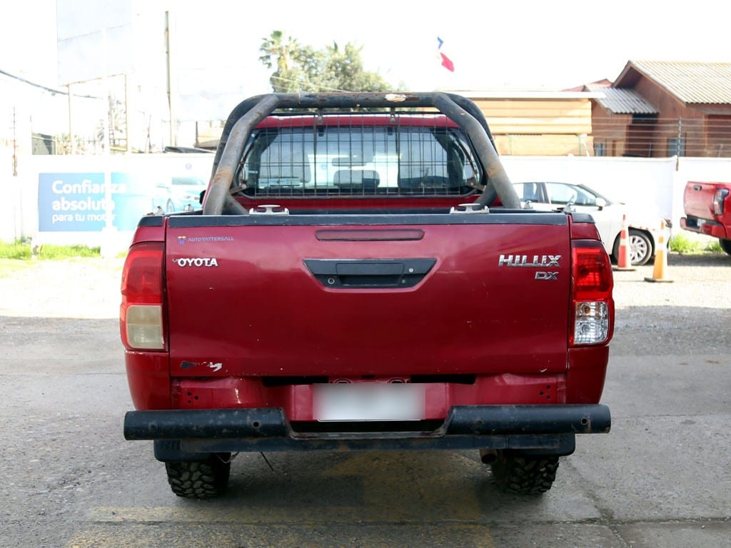 Toyota Hilux Dx 4x4 2.4 año 2023