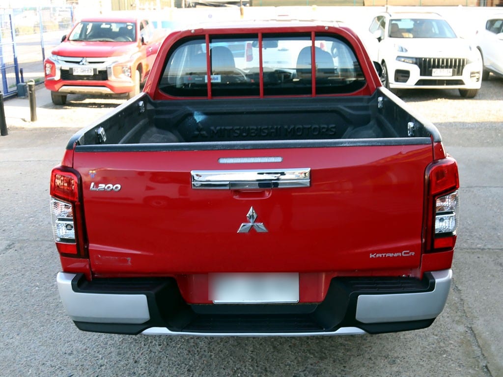 Mitsubishi L200 Katana Crdi año 2022
