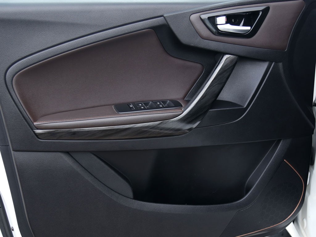 ZX Auto Terralord Dcab 2.5 año 2023