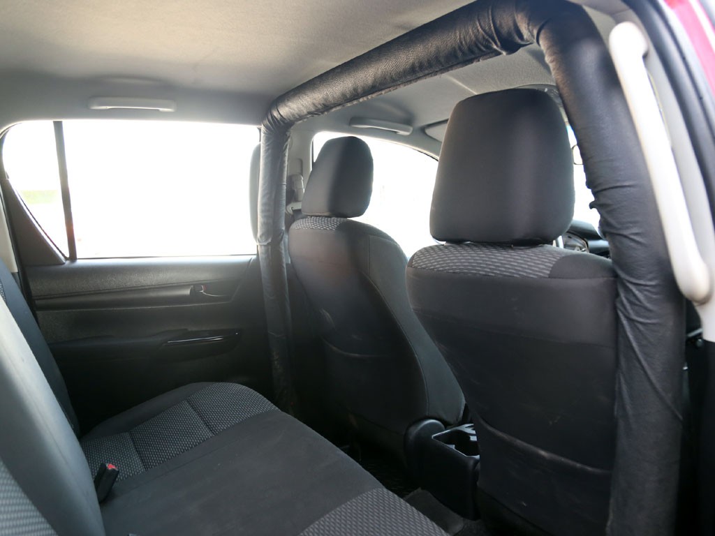 Toyota Hilux Dx 4x4 2.4 año 2023