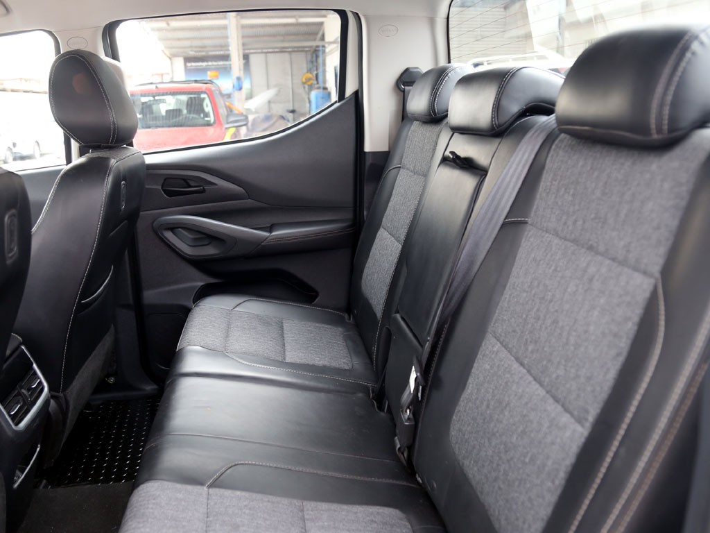 Peugeot Landtrek 1.9 4x2 año 2023