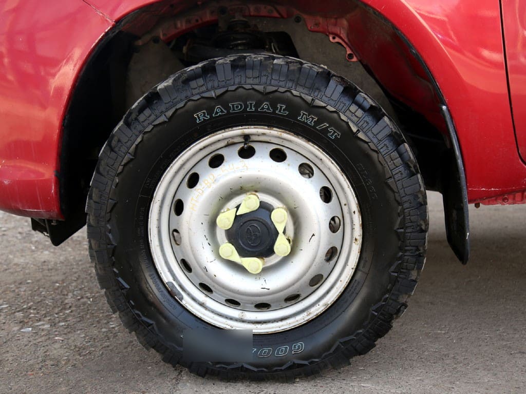 Toyota Hilux Dx 4x4 2.4 año 2023