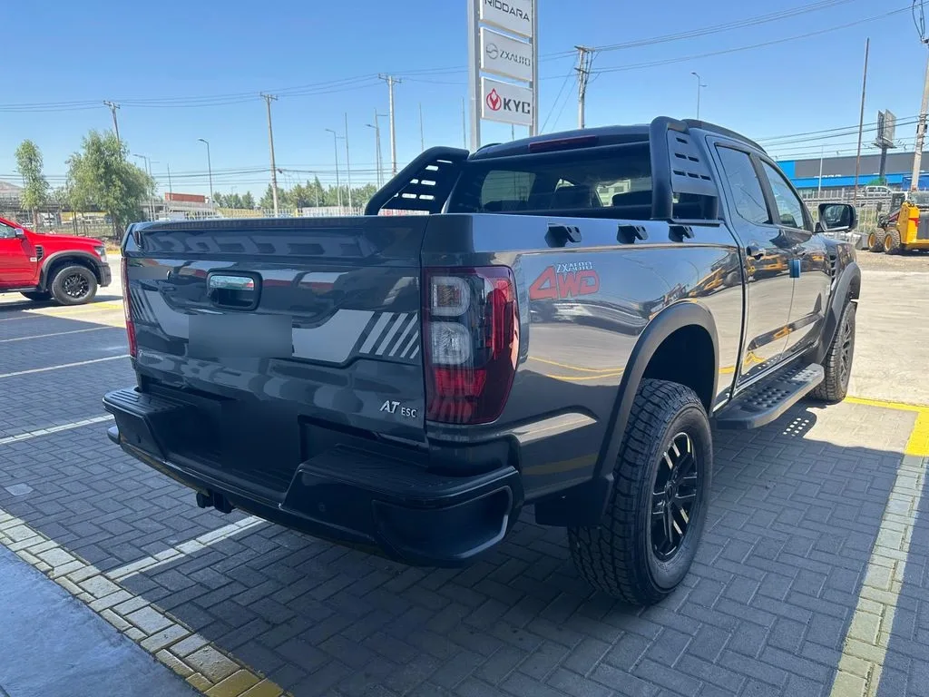 ZX Auto Grand Lion Lux Xl Diesel 4x4 At 2.3 E6 año 2026