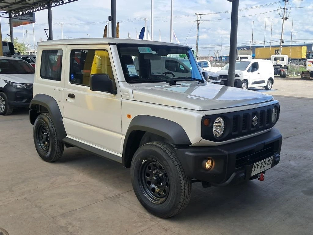 Suzuki Jimny Gl Winche Mt 4x4 año 2026