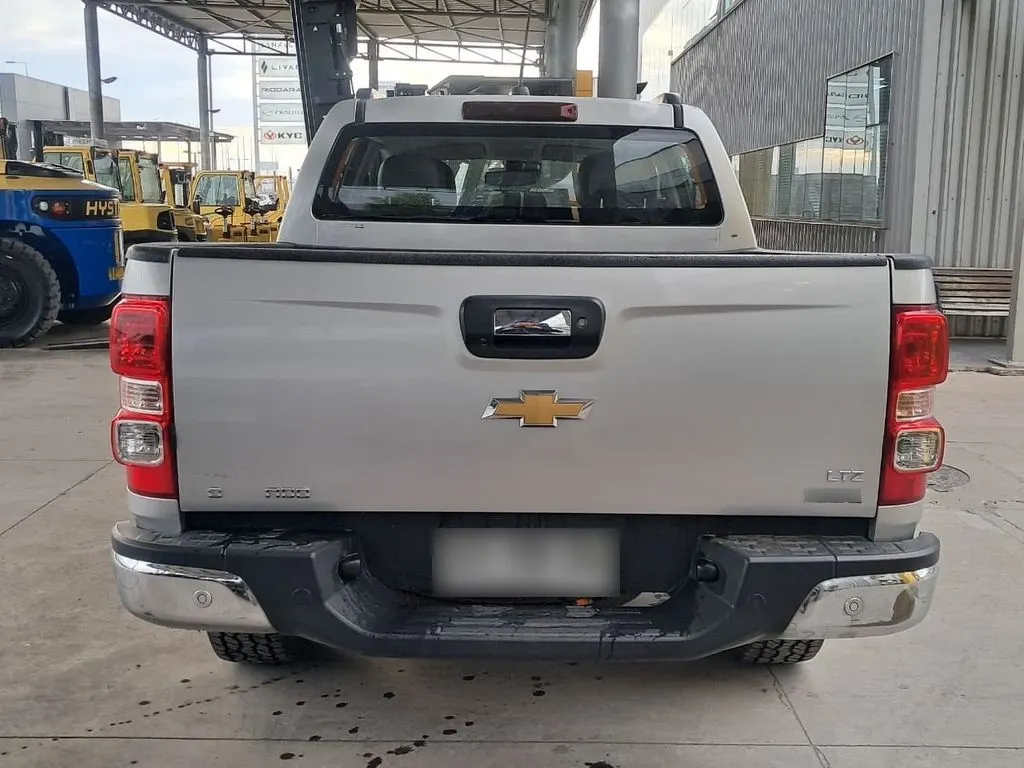 Chevrolet Colorado 2.8 Ltz 4x4 At año 2023