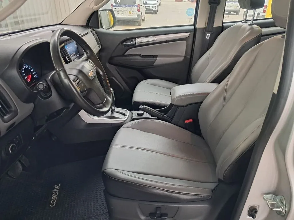 Chevrolet Colorado 2.8 Ltz 4x4 At año 2023