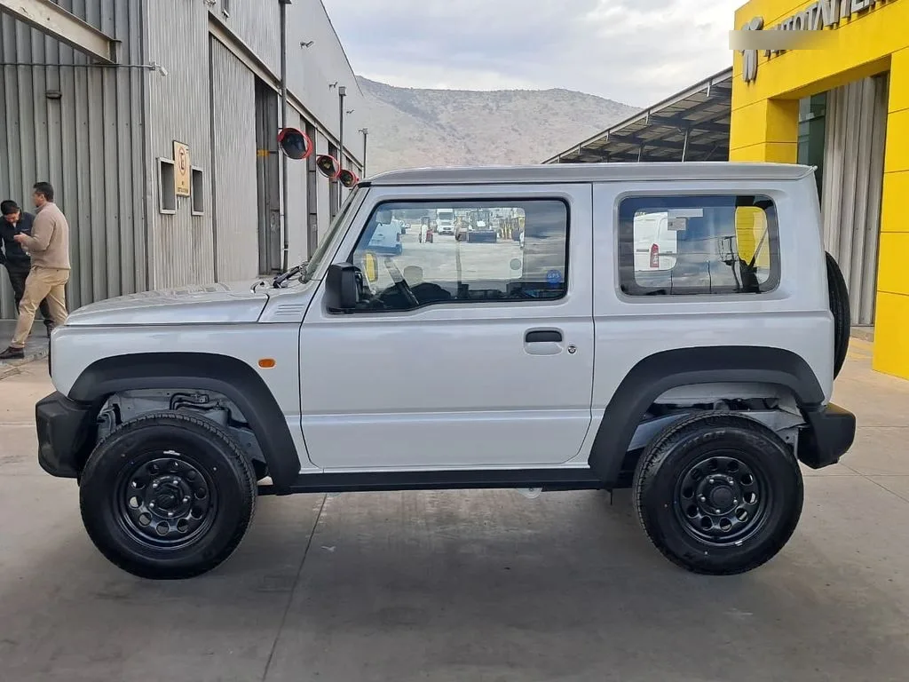 Suzuki Jimny Gl Winche Mt 4x4 año 2026