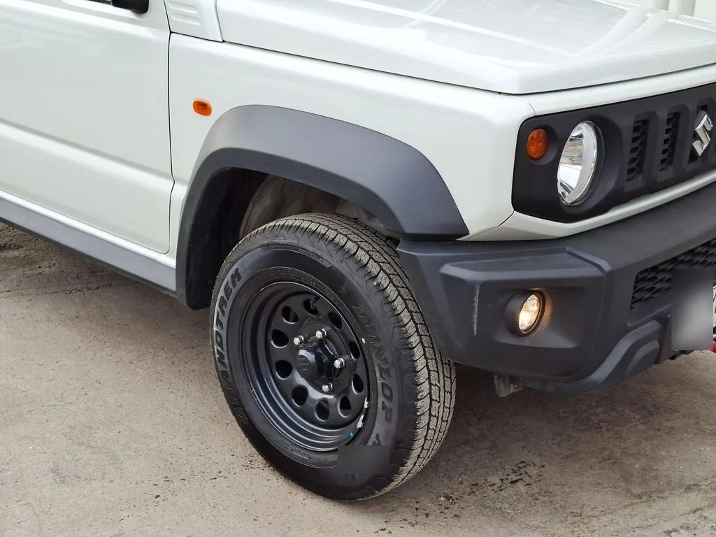 Suzuki Jimny 1.5 Gl Valor + Iva año 2025