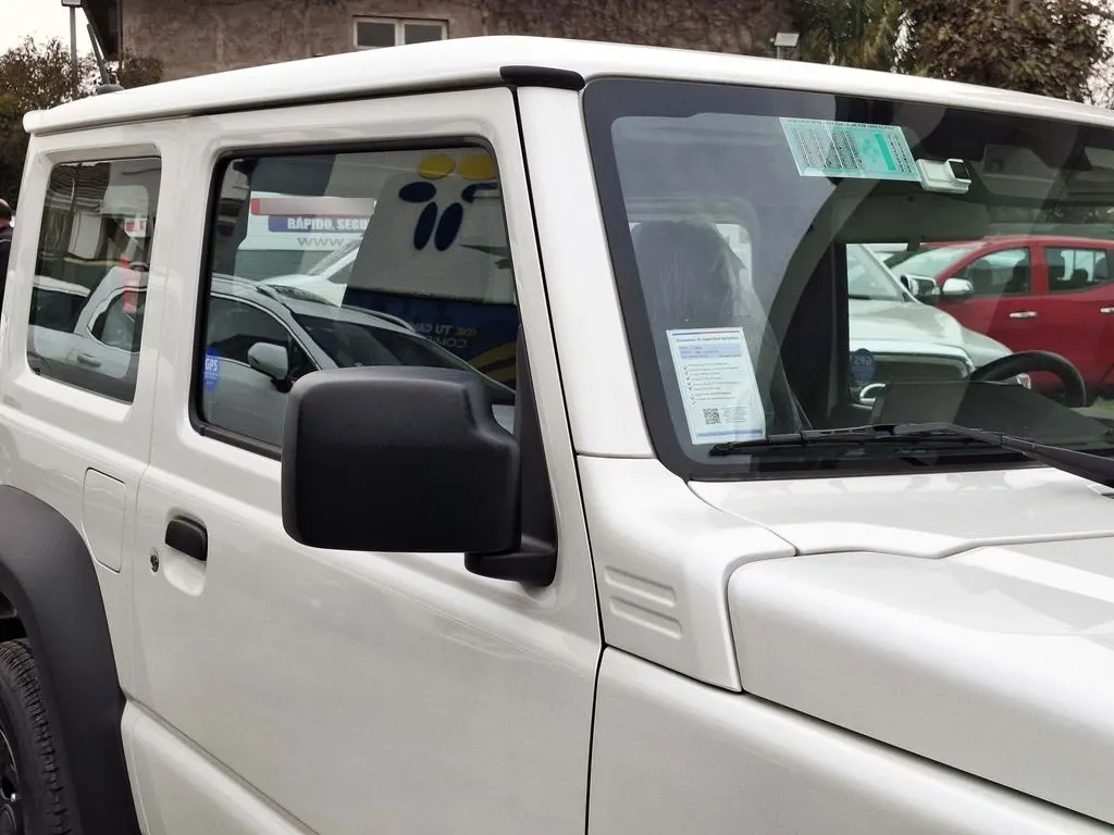 Suzuki Jimny Gl Winche Mt año 2026