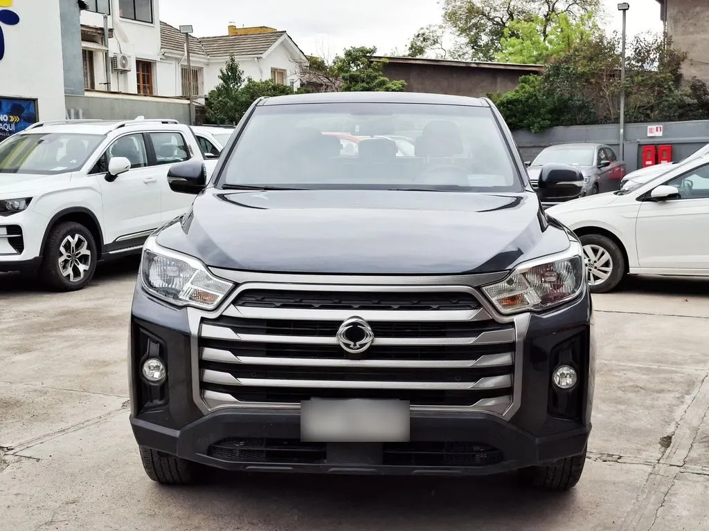 Ssangyong Musso 2.2 4x2 Mt año 2024