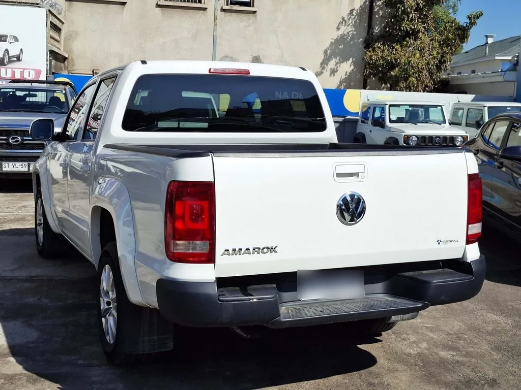 Volkswagen Amarok Tredline 2.0 Mt 4x2 año 2021