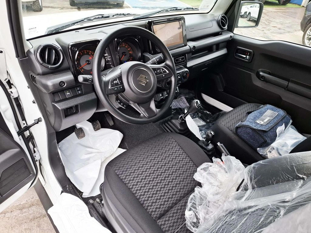 Suzuki Jimny Gl Winche Mt año 2026