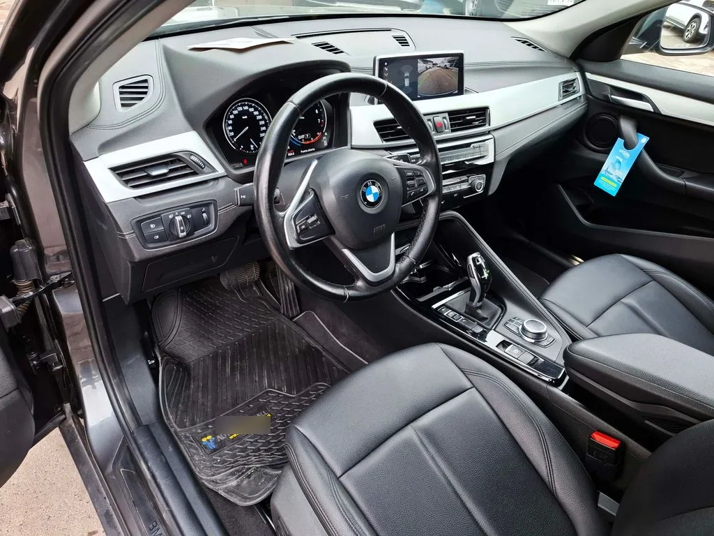 BMW X2 1.5 año 2022