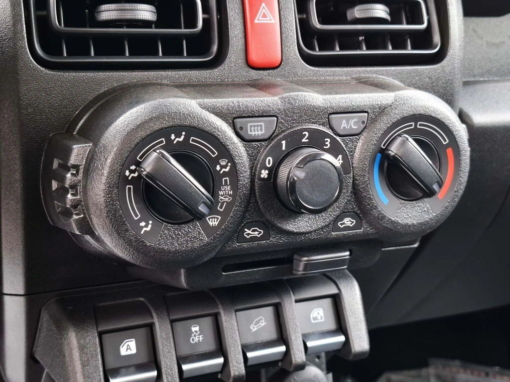 Suzuki Jimny Gl Winche Mt año 2026