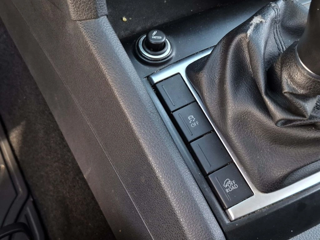 Volkswagen Amarok Tredline 2.0 Mt 4x2 año 2021