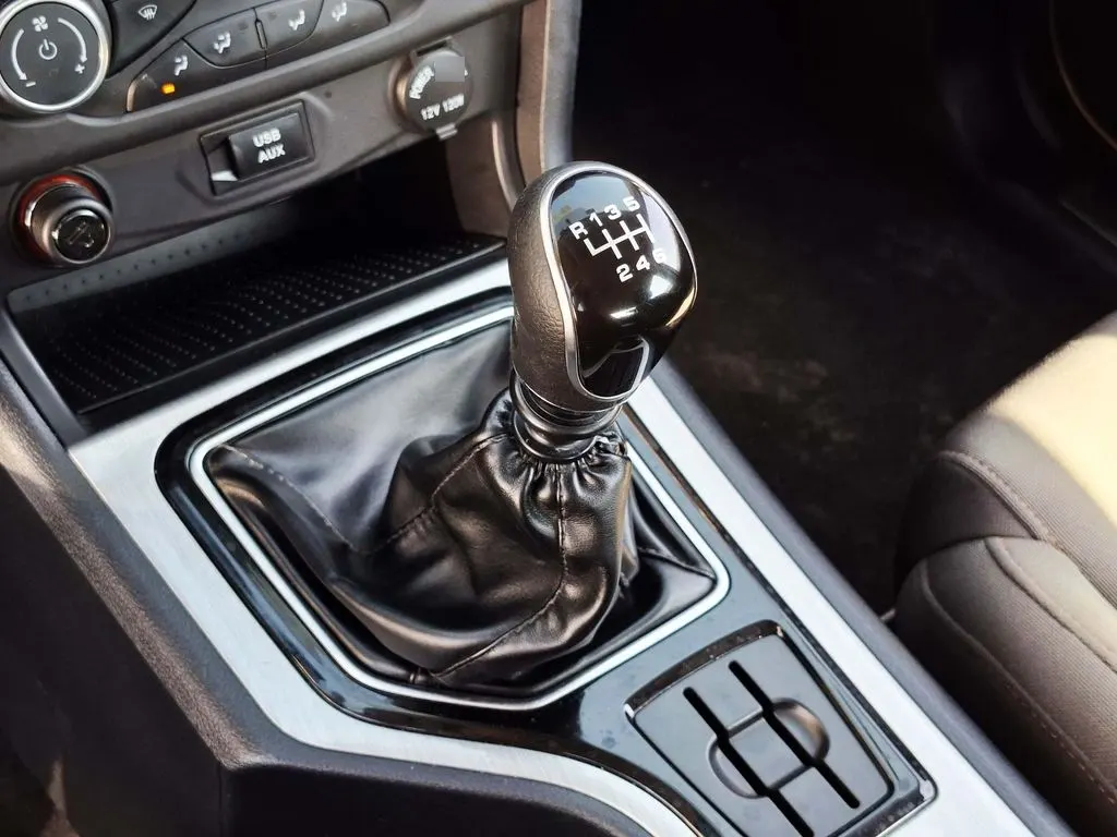 ZX Auto Terralord 2.5 Dlx Mt 4x2 año 2022