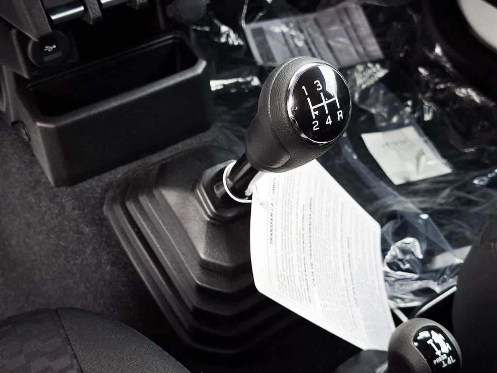 Suzuki Jimny Gl Winche Mt año 2026
