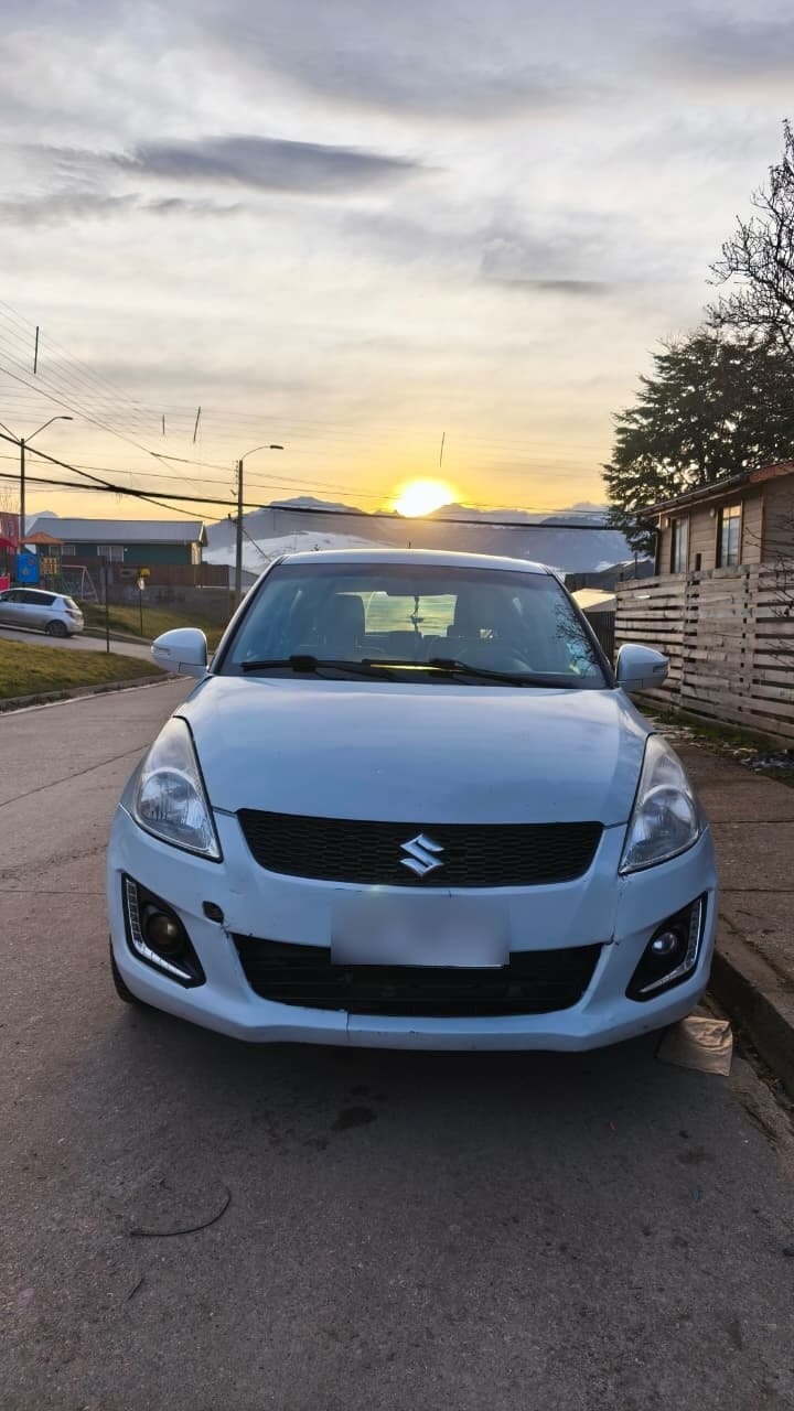 SUZUKI SWIFT 1.2 Glx At Ac año 2015