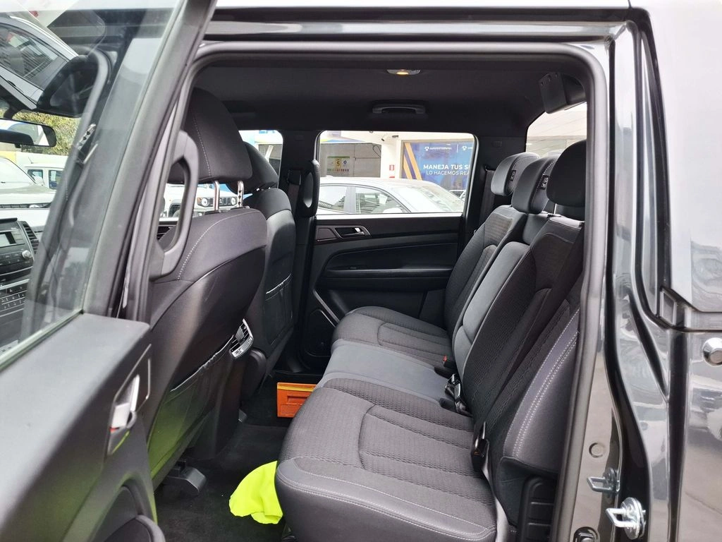 Ssangyong Musso 2.2 4x2 Mt año 2024