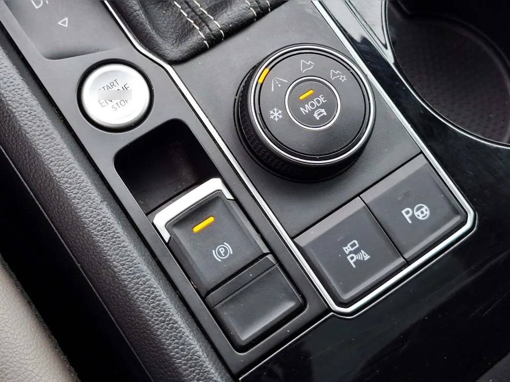 Volkswagen Atlas 3.6 Limited 4 Motion año 2024