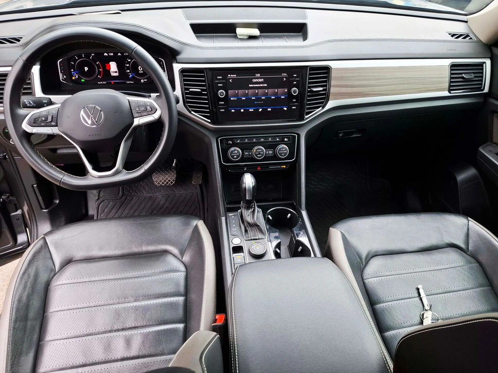 Volkswagen Atlas 3.6 Limited 4 Motion año 2024