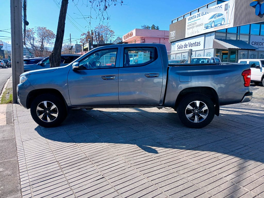 Peugeot Landtrek Landtrek Active Hdi 4x2 Mt año 2023