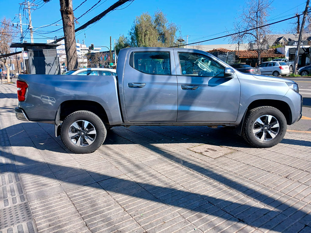 Peugeot Landtrek Landtrek Active Hdi 4x2 Mt año 2023