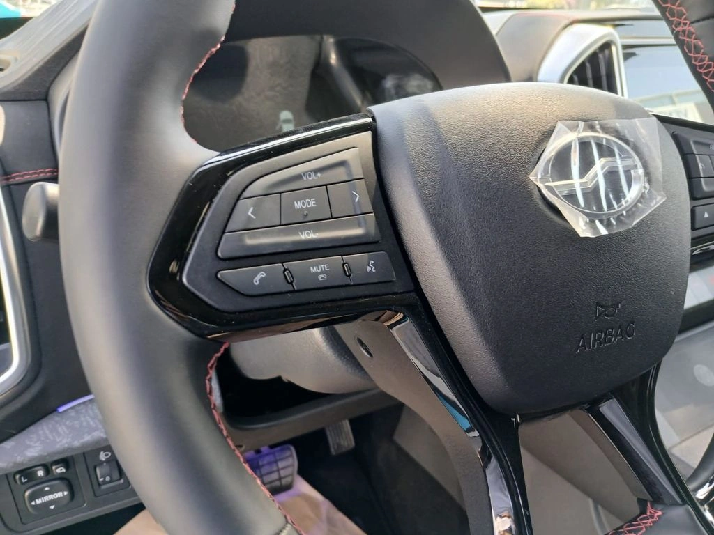 ZX Auto Grand Lion Cabina Doble 4x4 At 2.3 Precio + Iva año 2026