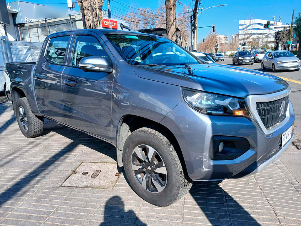 Peugeot Landtrek Landtrek Active Hdi 4x2 Mt año 2023