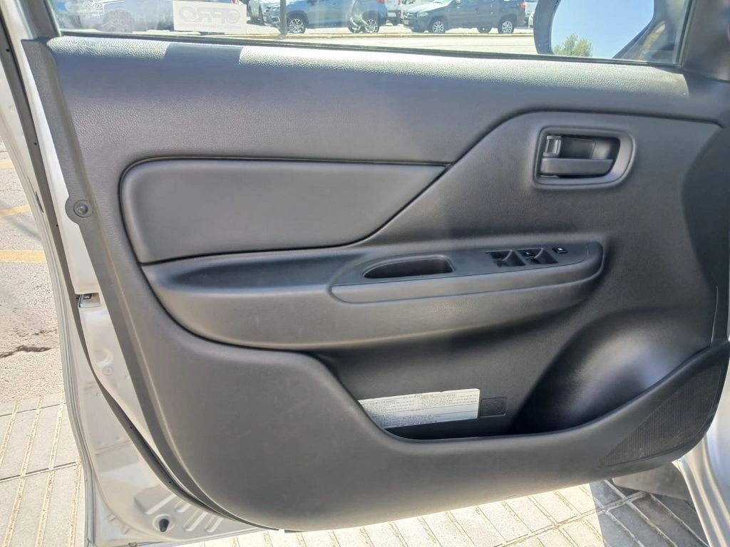 Mitsubishi L200 L200 Katana Crt 4x4 2.4 año 2021