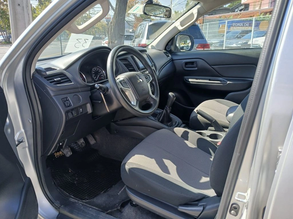 Mitsubishi L200 L200 Katana Crt 4x4 2.4 año 2021
