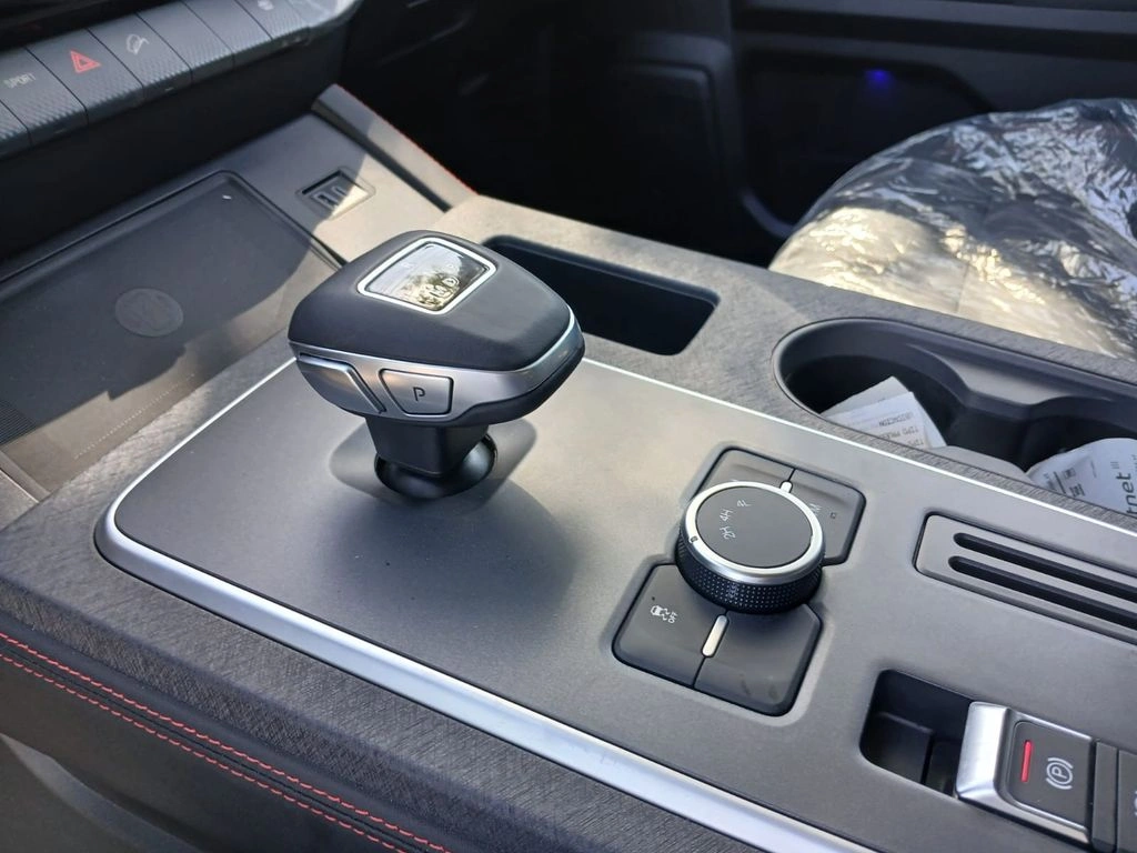 ZX Auto Grand Lion Cabina Doble 4x4 At 2.3 Precio + Iva año 2026