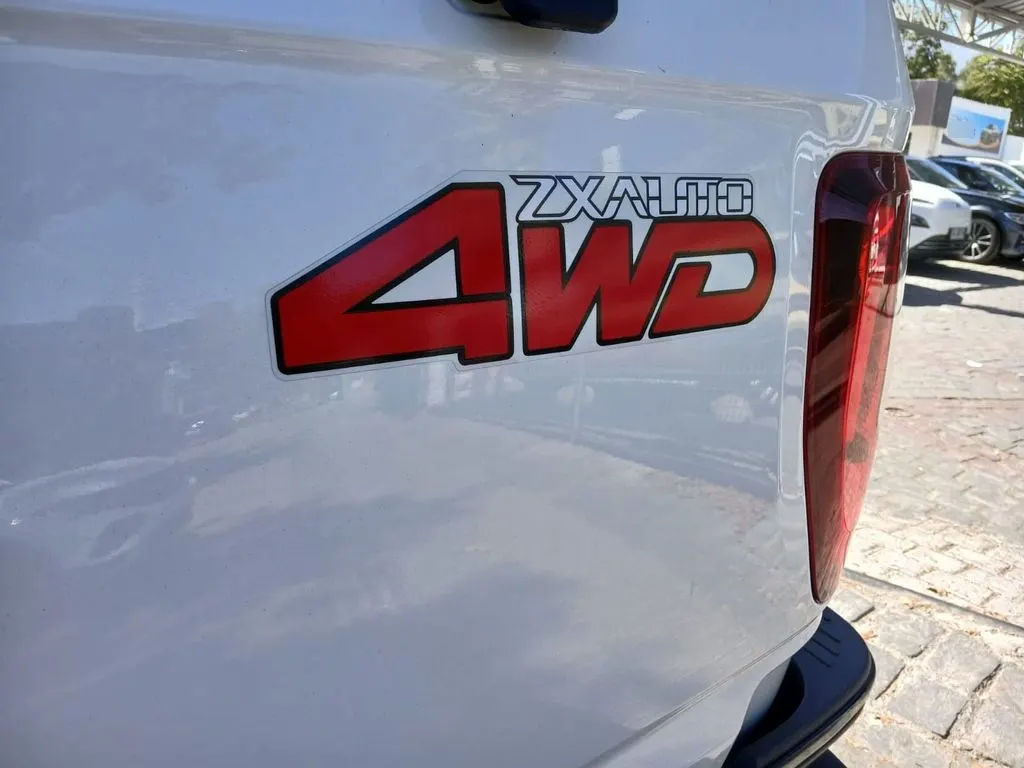 ZX Auto Grand Lion Cabina Doble 4x4 At 2.3 Precio + Iva año 2026
