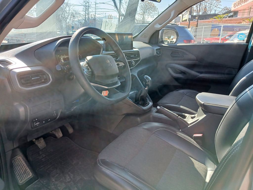 Peugeot Landtrek Landtrek Active Hdi 4x2 Mt año 2023